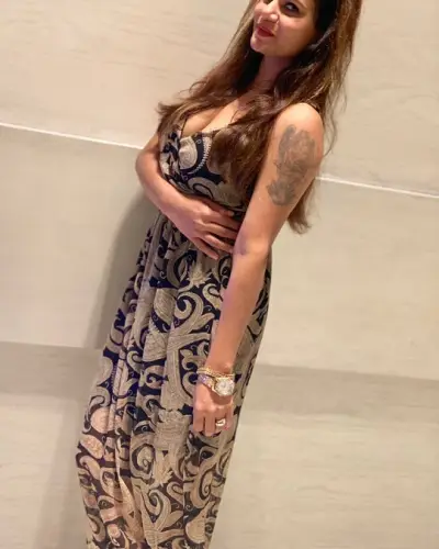 Habra Escort